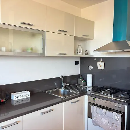 A Due Passi Dal Centro براتو