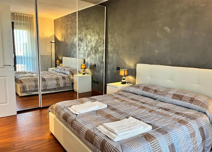 A Due Passi Dal Centro